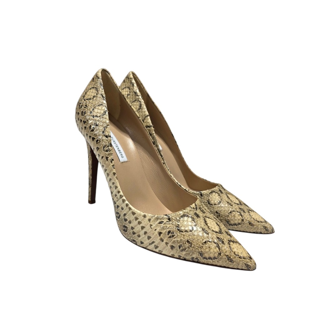 NEW Diane Von Furstenberg Bethany Pump Women 9.5 Natural Snakeskin Stiletto Heel